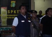 Polisi Sigap Bantu Korban Lakalantas Saat Patroli Cipta Kondisi di Kembangan