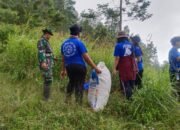 Babinsa Selo Dan Mahasiswa Salatiga Lakukan Penghijauan Daerah Kritis