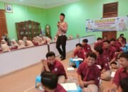 Coaching Clinic Lalu Lintas di Ponpes Wali Barokah, Satlantas Kediri Kota Tanamkan Disiplin Berlalu Lintas Sejak Dini