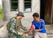 Satgas Yonif 131/Brajasakti Peduli Kesehatan Masyarakat Perbatasan Papua