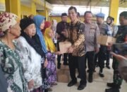 Polres Pasuruan Mengenalkan Jenis Narkoba dan Tekankan Pentingnya Siskamling dalam “Jumat Curhat”