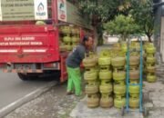 Babinsa Serengan Monitoring dan Pantau Penyaluran Gas LPG 3 Kg