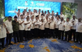 Ucapkan Selamat, Bupati Blora Siap Dukung Bursah Zarnubi Majukan Apkasi