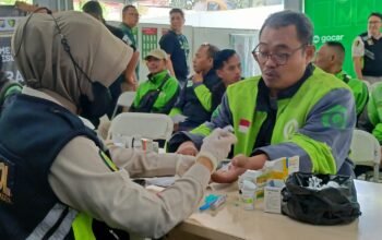 Senyum Ceria Driver Ojol Dapat Layanan Kesehatan Gratis dari Polresta Malang Kota Jelang Hari Bhayangkara ke -79