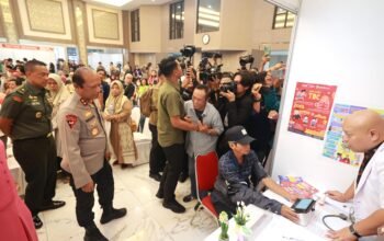 Polda Jatim Gelar Baktikes Hari Bhayangkara ke-79, Beri Layanan Kesehatan Gratis Belasan Ribu Warga Jawa Timur