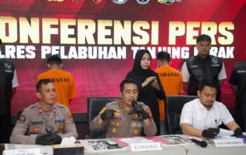 Polres Pelabuhan Tanjung Perak Amankan 2 Tersangka Admin Grup Facebook “Gay Khusus Surabaya” Sebar Konten Asusila