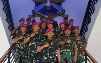 Danmenart 1 Mar Berikan Laporan Komando Kepada Komandan Pasmar 1