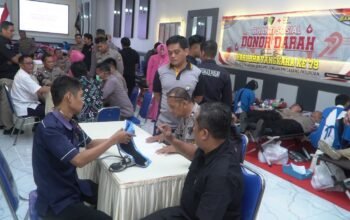 Sambut Hari Bhayangkara ke-79, 100 Personel Polres Pasuruan Donor Darah Untuk Kemanusiaan