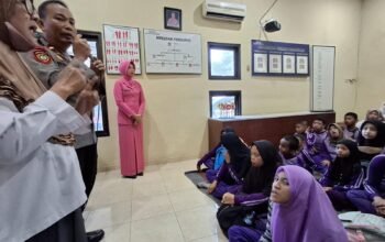 Polsek Ngasem Terima Kunjungan Siswa SLB Bhakti Pemuda