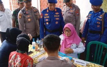 Polresta Sidoarjo Berbagi 100 Paket Sembako Saat Gelar Baktikes Hari Bhayangkara ke-79