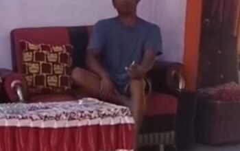 MEMBABI BUTA DI DUGA SEORANG OKNUM TNI TAK PAHAM UUD DESA BELA ADIKNYA YANG TABRAK UUD 104 KUHP