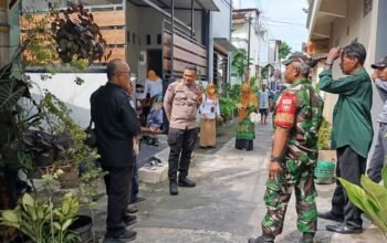 Tidak Kenal Akan Waktu, Babinsa Kratonan & Bhabinkamtibmas Rutin Patroli wilayah
