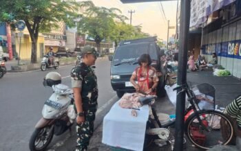 Senyum Teritorial, Babinsa Danukusuman Berikan Motivasi & Dukungan Pelaku UMKM