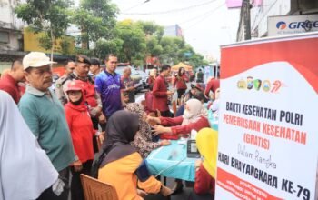 Peringati Hari Bhayangkara ke-79, Polres Kediri Kota Beri Layanan Pengobatan Gratis di CFD
