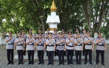 Sambut HUT Bhayangkara ke 79, Polres Langkat Ziarah dan Tabur Bunga di Taman Makam Pahlawan