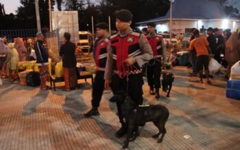 Polda Jatim Bersama Polres Sumenep Gelar Razia Gabungan di Pelabuhan Kalianget, Cegah Peredaran Narkoba Antar Pulau