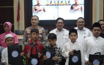 Antusias Puluhan Anak Ikut Khitan Massal Gratis Polres Pacitan di Hari Bhayangkara ke – 79
