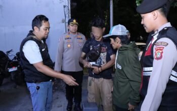 Tarif Parkir Liar Capai Rp 30 Ribu, Polisi dan 3 Pilar Tertibkan Dua Jukir di Grogol Petamburan