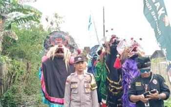 Polsek Gedong Tataan Kawal Ketat Festival Budaya Desa Bagelen, Pastikan Kegiatan Berlangsung Aman dan Kondusif