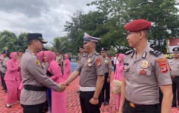 Polres Pesawaran Gelar Upacara Kenaikan Pangkat 28 Personel, Wujud Apresiasi di Momen Hari Bhayangkara ke-79