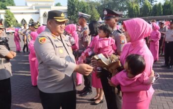 Polres Pasuruan Gelar Sertijab dan Kenaikan Pangkat 60 Anggota