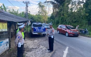 Pastikan Kamseltibcarlantas Kondusif, Satlantas Polres Pesawaran Amankan Jalur Wisata Pesisir