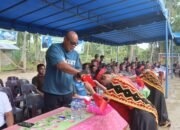 Bupati Nias Utara Amizaro Waruwu Buka Turnamen Futsal Bintang Laut FC Cup I