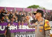 Jaga Kamtibmas, Kapolres Kediri Kota  Pimpin Pengamanan Pertandingan Sepak Bola Persik Kediri VS Asian Warriors FC
