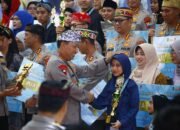 Kapolri Berikan Apresiasi Kepada Adhisty Atas Juara Lomba Melukis Difabel