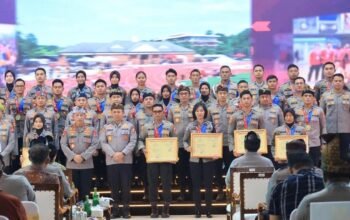 Kapolri Apresiasi 45 Atlet Berprestasi di Ajang WPFG