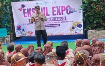 Penting Disiplin dan Pencegahan Kenakalan Usia Dini Guna Mengukir Prestasi, Wakapolsek Ciledug Edukasi Pelajar di MI Al Husna Ciledug