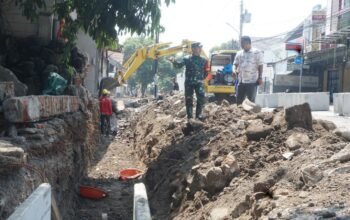 Alat Berat Diterjunkan di Lokasi TMMD Reguler Ke-125 Kodim 0735/Surakarta, Percepat Pembangunan Sasaran Fisik