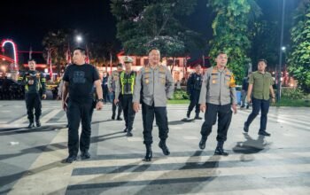 Harkamtibmas, Kapolrestabes Surabaya Pimpin Patroli Skala Besar Tiga Pilar Hingga Dini Hari