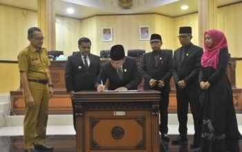 DPRD Agam dan Pemkab Sepakati RPJMD 2025-2029 Jadi Perda Setelah Proses Paripurna