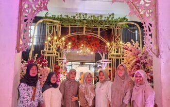 Alumni SMPN 1 Kayutanam Angkatan 91 Hadiri Pernikahan dengan Semangat Solid dan Kompak