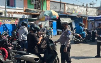 Hari ke-10 Operasi Patuh Semeru 2025 Polres Tuban Berikan Sangsi Tilang dan Teguran Untuk Edukasi Tertib Lalin