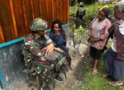 Edukasi Hidup Sehat Satgas Yonif 521/DY Beri Bantuan Obat di Distrik Kurima.