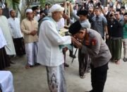 Silaturahmi ke Ponpes Al-Hamidy Banyuanyar, Kapolri: Tanpa Dukungan Ulama Pekerjaan Kami Sangat Berat