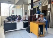 Propam Laksanakan Pengawasan Terhadap Personil Polres Agam Yang Melaksanakan Tugas Pelayanan Publik