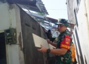 Patik Semangat Prajurit, Dansatgas TMMD Reguler Ke-125 Kodim 0735/Surakarta Tak Segan Bantu Angkat Material di Lokasi RTLH