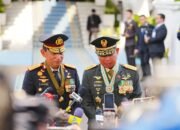 Kapolri dan Panglima TNI Apresiasi Antusiasme Warga Dalam Upacara HUT RI Ke-80 di Istana