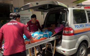 Polri Untuk Masyarakat : Polres Gresik Hadirkan Ambulan Gratis Layanan Cepat Tanggap Bagi Warga