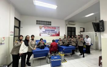 “Jelang HUT Polwan Ke-77, Srikandi Polres Purwakarta Gelar Aksi Kemanusiaan Donor Darah”