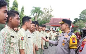 Gencarkan “Police Goes to School”, Polresta Banyuwangi Dorong Generasi Muda Tertib Hukum