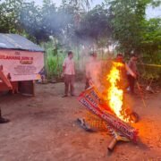 Polsek Ngadiluwih Polres Kediri Bubarkan Arena Judi Sabung Ayam di Desa Banjarejo