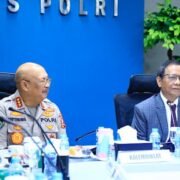 Polri Teguhkan Moral dan Profesionalisme Pasca Krisis, Gandeng Prof. Mahfud MD dan Komjen Chryshnanda