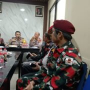 Laskar Merah Putih Jatinegara Gandeng Kapolsek Untuk Tingkatkan Keamanan dan Edukasi Beladiri Karate