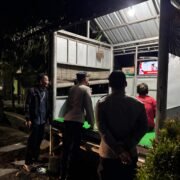 POLSEK PAGU TINGKATKAN KEAMANAN MELALUI PATROLI SISKAMLING DI WILAYAH DESA