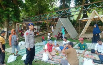 Sabang Masyarakat, Satpolairud Polres Purwakarta Ajak Wisatawan Peduli Lingkungan dan Keselamatan di Perairan