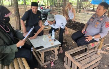 Polsek Plered Gelar Sambang Warga, Sampaikan Imbauan Kamtibmas Untuk Jaga Keamanan dan Kondusifitas